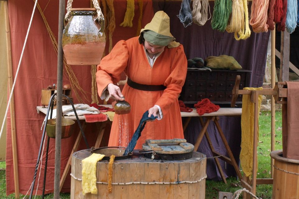 Mulberry Dyer Demonstration
